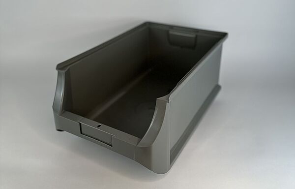 Fakuma 2023: Mit Unterstützung hochwertiger Systalen® PCR-Rezyklate vom Grünen Punkt stellt Ferromatik Milacron neueste Spritzgießtechnik vor News Bild Fakuma 2023: With the support of high-quality Systalen® PCR recyclates from Green Dot, Ferromatik Milacron presents latest injection molding technology